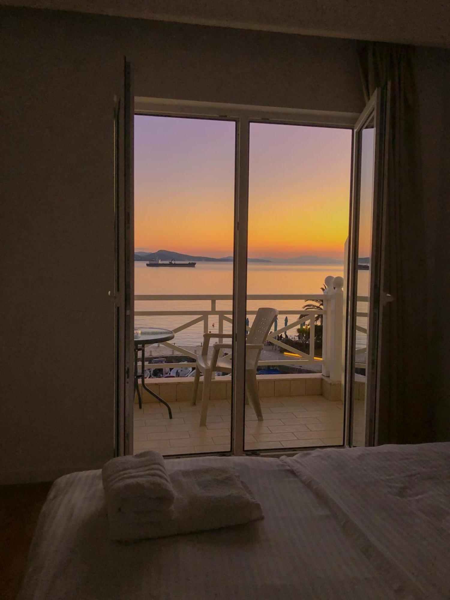 Sun N Blue Hotel Sarandë Exteriér fotografie